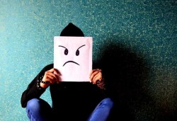 خشونت خیابانی - دکتر طباطبایی